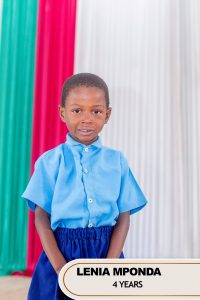 Lenia Mponda